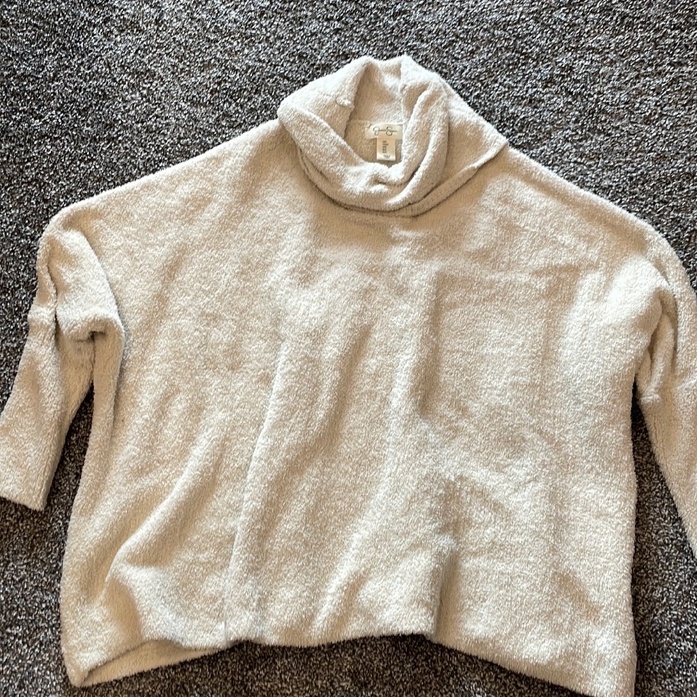 Jessica Simpson oversized cream polyester cowl neck sweater size small.  Used.